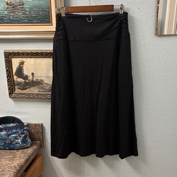 Wool& midi skirt black - Picture 2 of 3